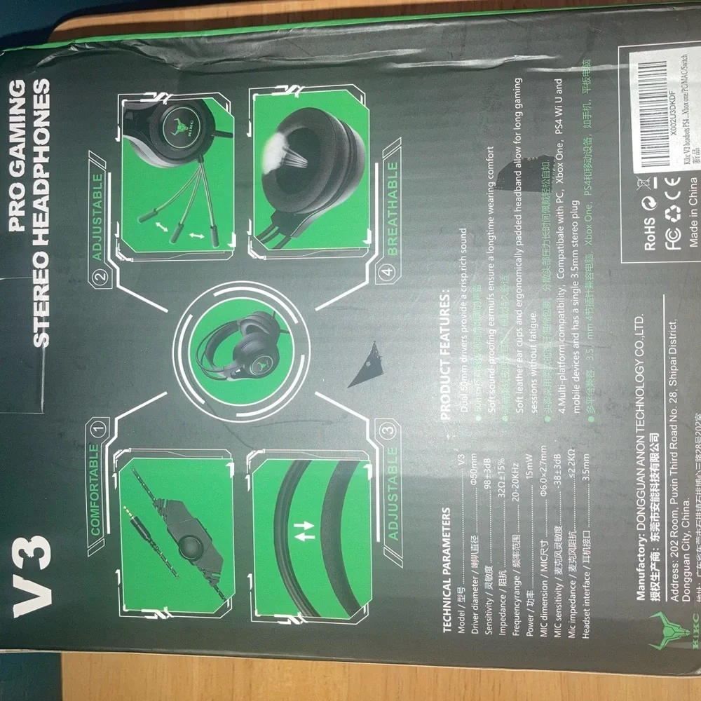 V3 Pro Gaming Stereo Headphones - Black and Green